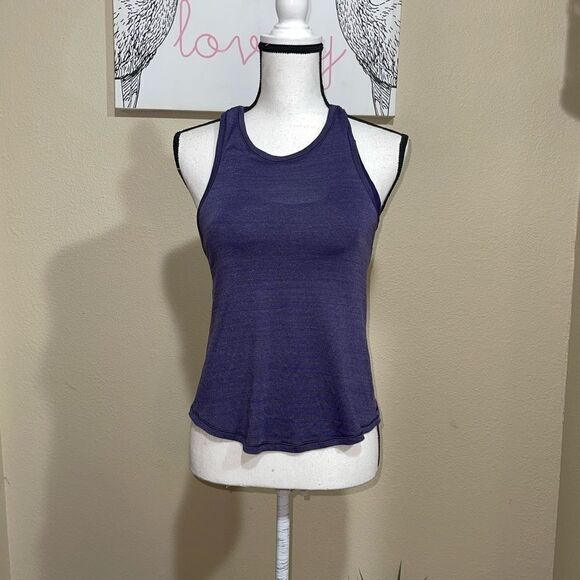 Lululemon Twist & Reach Tank
Heathered Aeon - Picture 4 of 11